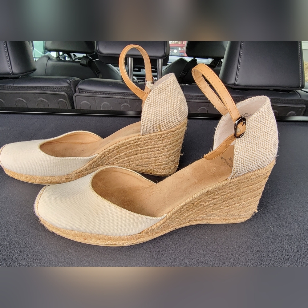 White Mountain Mamba Espadrille wedge